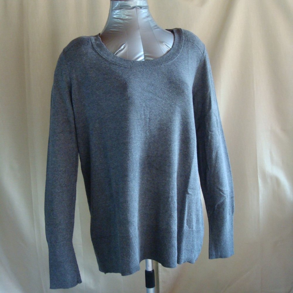 Eddie Bauer Crew Neck Sweater